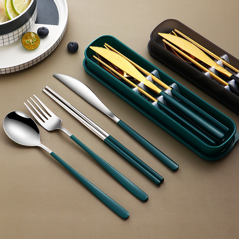 4 Piece Cutlery Set With Case 2